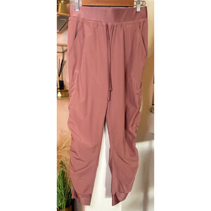 Jolt Women's Mauve Side Ruched Crop Jogger Pants Size Small